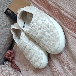 North face Mule Leopard Slippers
